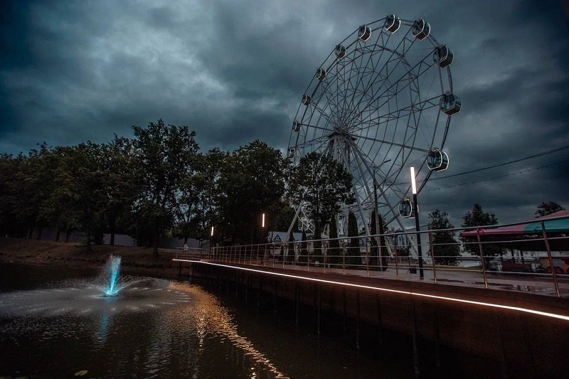 Освещение пирса в Лопатинском саду (г.Смоленск)